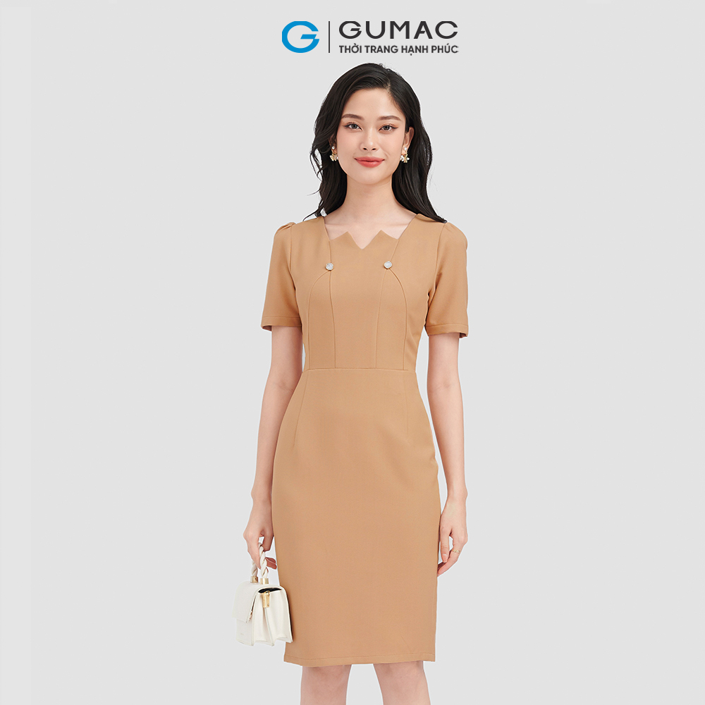 Đầm ôm GUMAC, đầm rã cổ đính nút DC09063