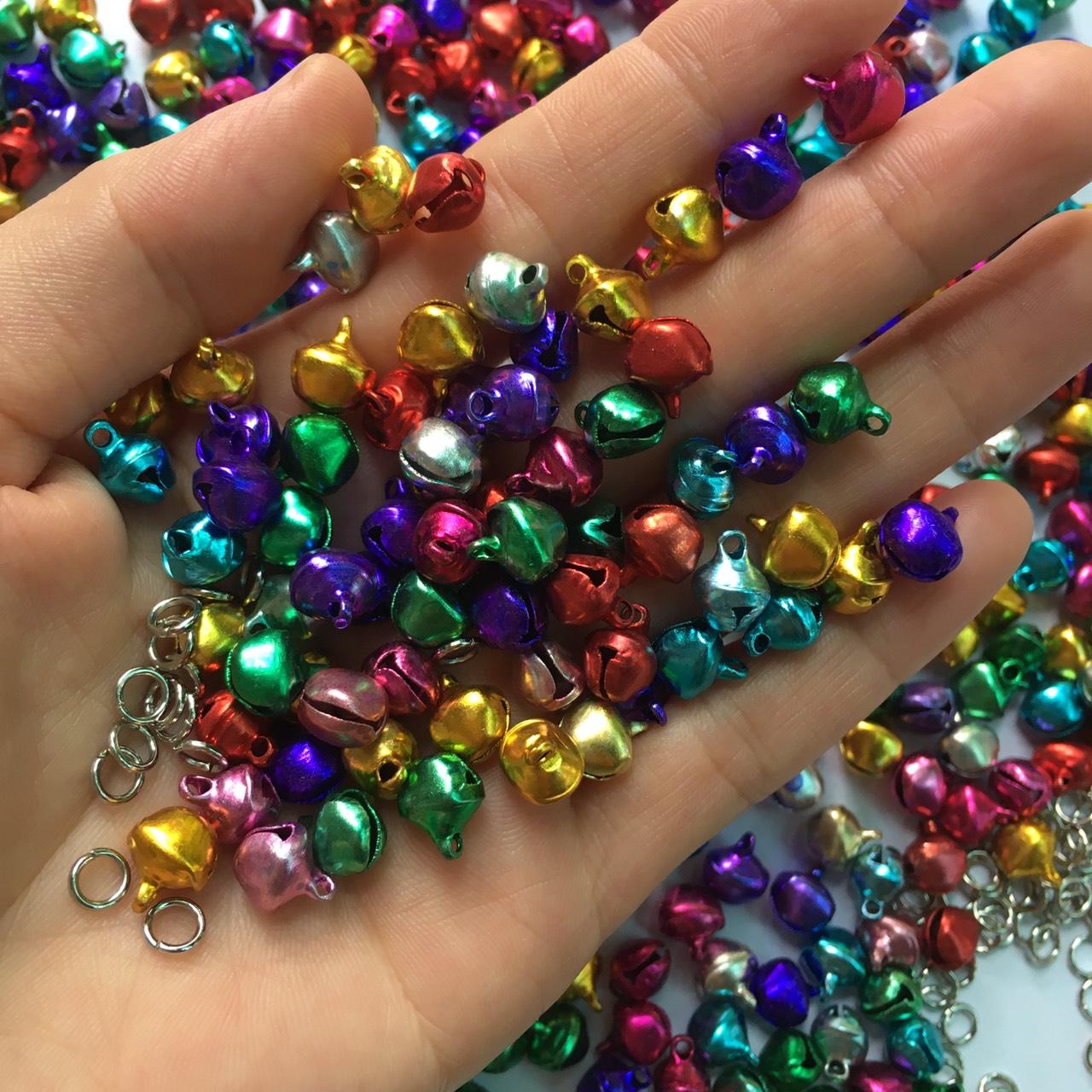 70 chuông nhôm phủ màu ánh kim 8mm kèm khoen tròn