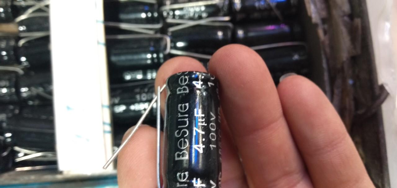 10 Tụ loa 4.7uf 100v