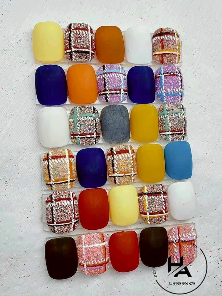Set Nhũ rắc kẻ dạ 6 hũ trang trí móng