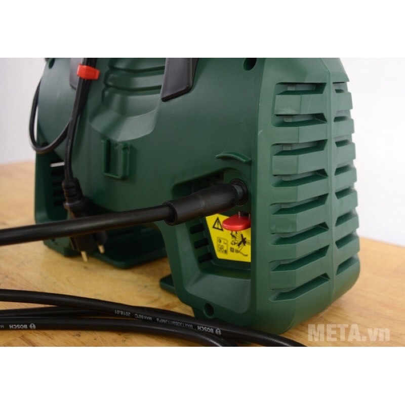 MÁY RỬA XE BOSCH EASY AQUATAK 110