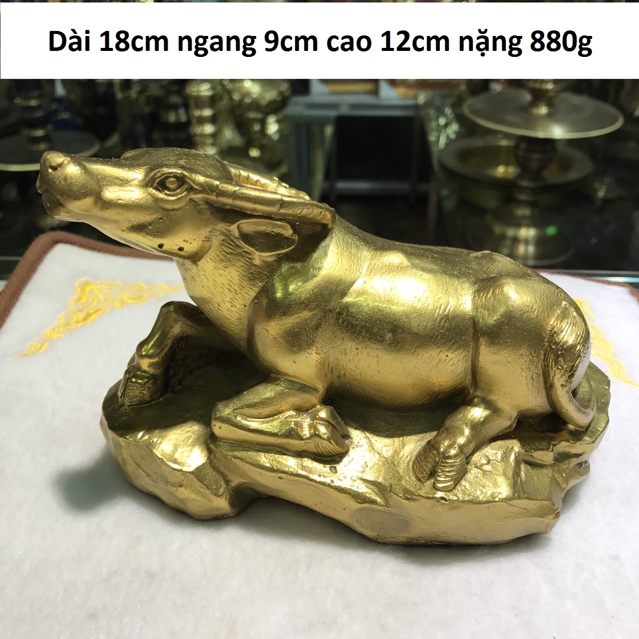 Tượng trâu nằm bằng đồng MS305