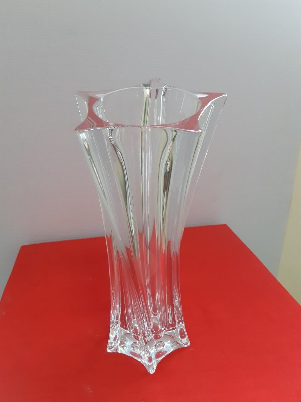 LỌ HOA PHA LÊ SÉC SAO EO YOKO 33CM