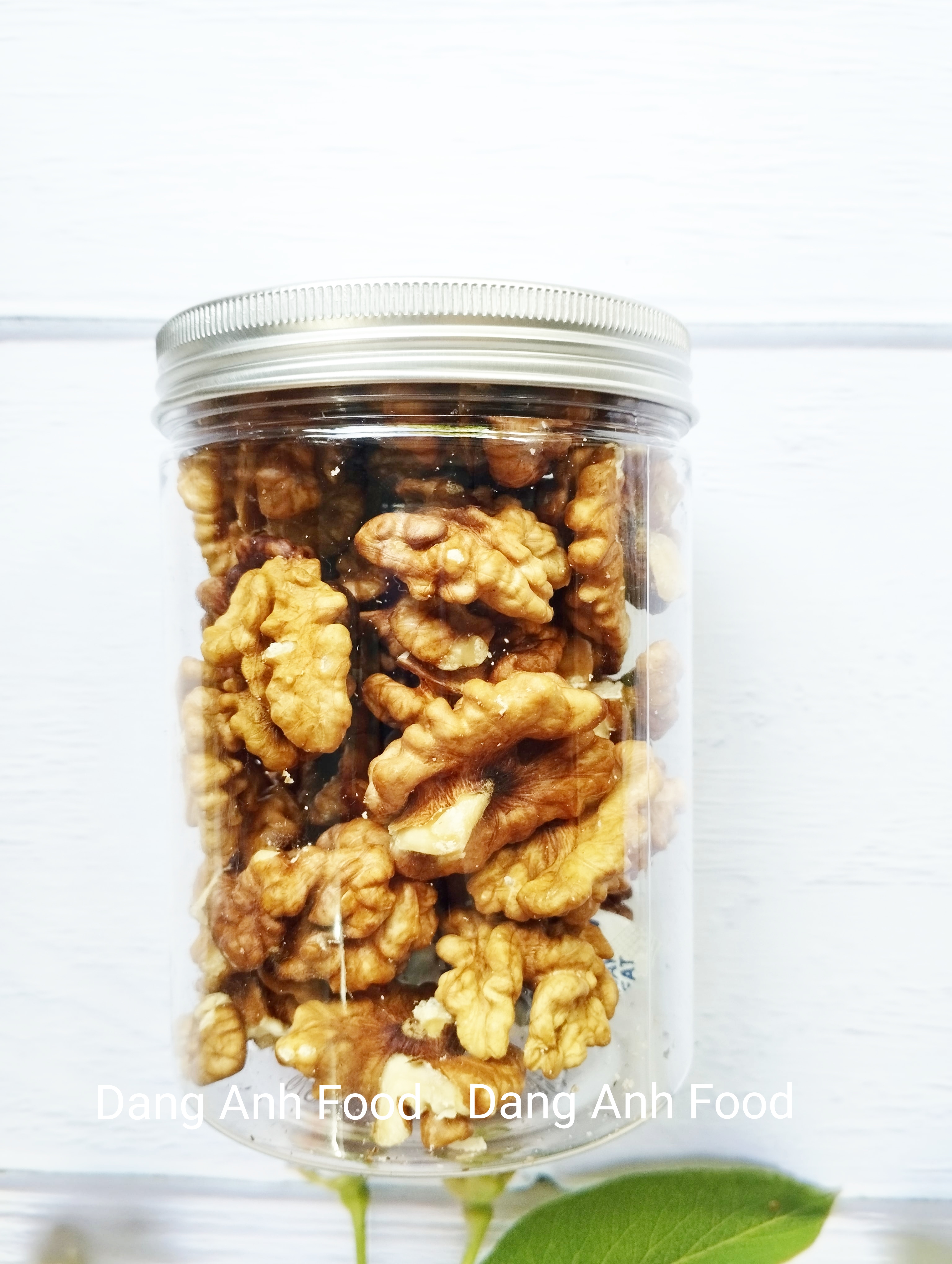 Nhân Hạt Óc Chó Vàng Hộp 250g