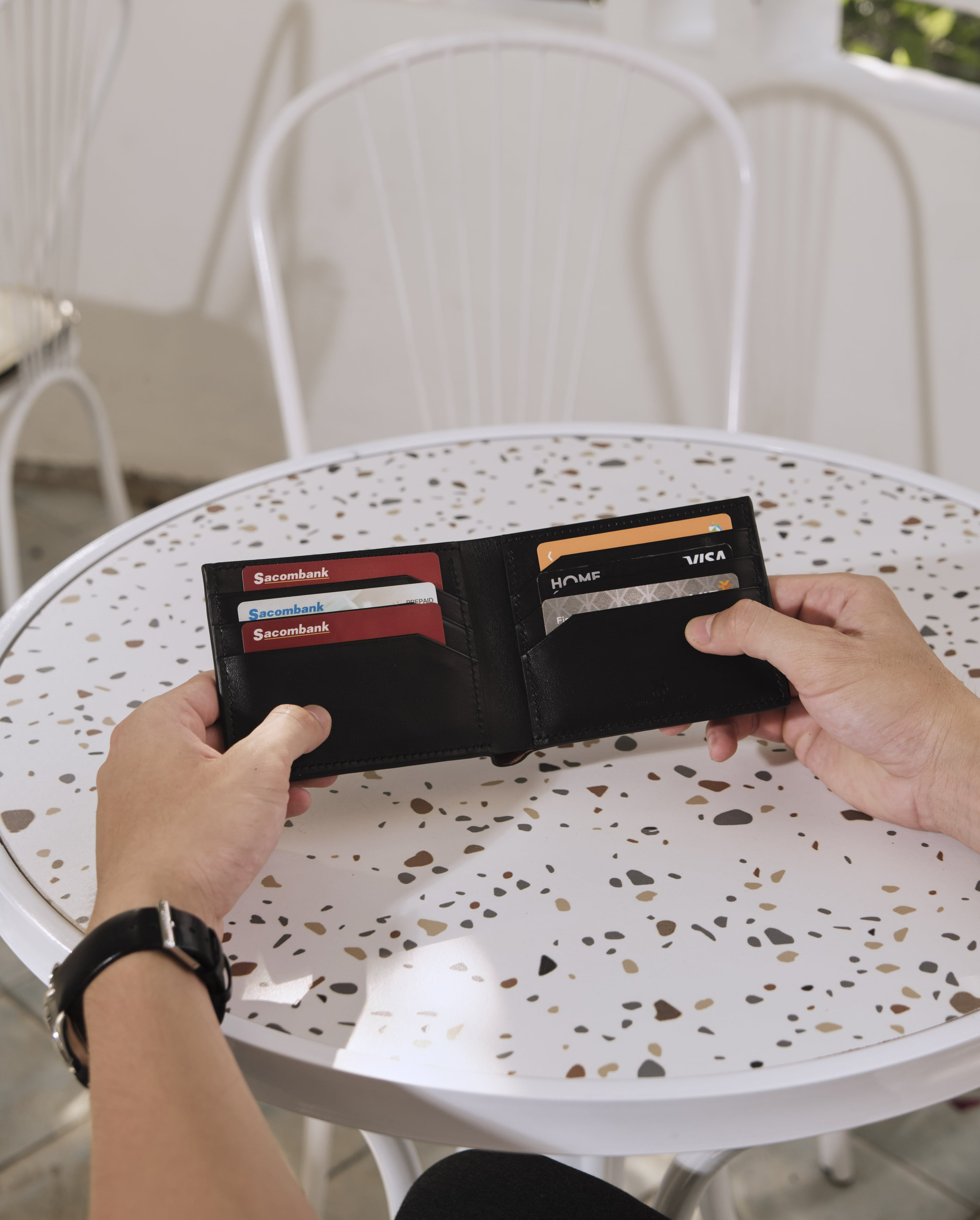 Ví Da Nam Gập Đôi (2 Dáng) Leonardo Hugo Wallet, da Vachetta bền bỉ