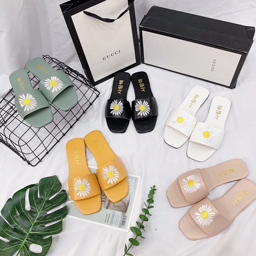 Dép lê dép quai ngang nữ HOA CÚC hottrend Futishop si nhám mang rất êm chân và dễ dàng vệ sinh giá rẻ