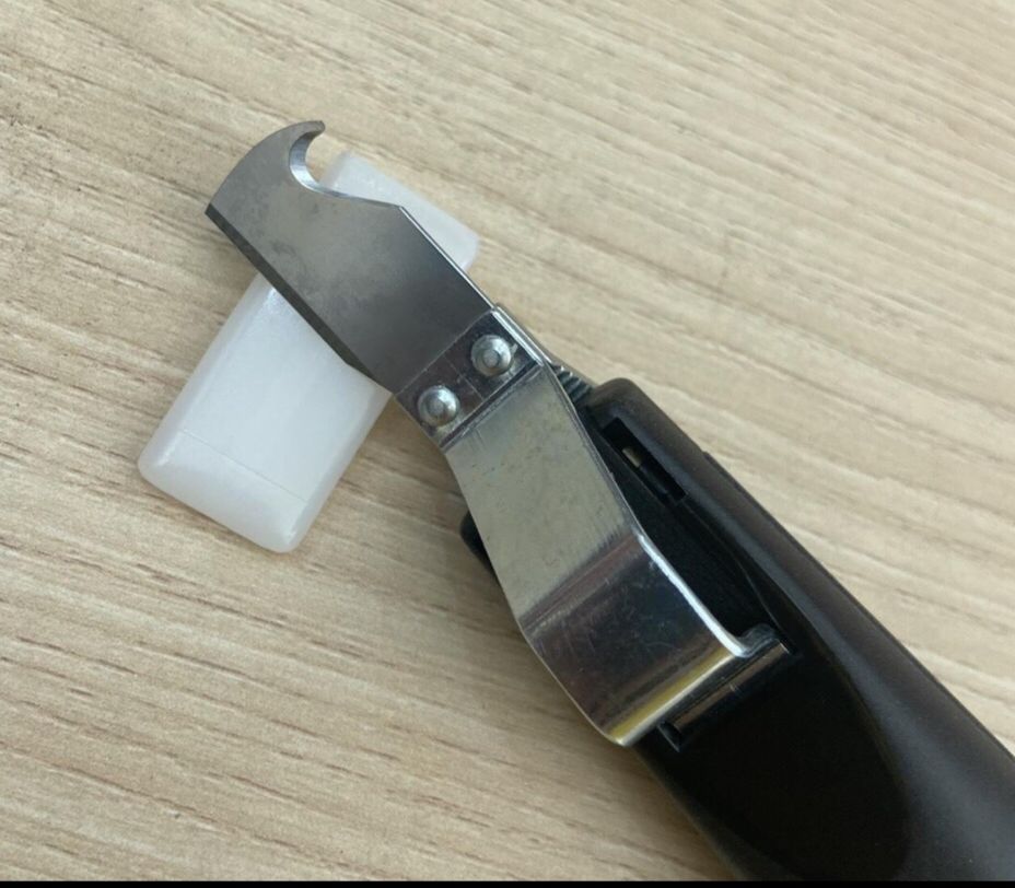 Dao rọc vỏ cáp Wiha 44618