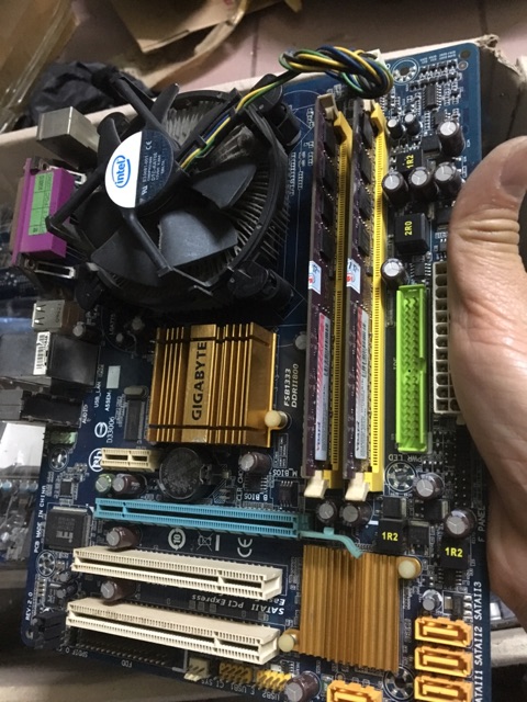 Combo Main G31 kèm CPU E8400 Ram 4G(G31-E5400-2G)