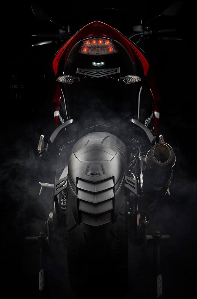 (CHÍNH HÃNG)Chắn Bùn Yamaha R15 Hãng Leon(Sản Phẩm Nhập từ Thái Lan)