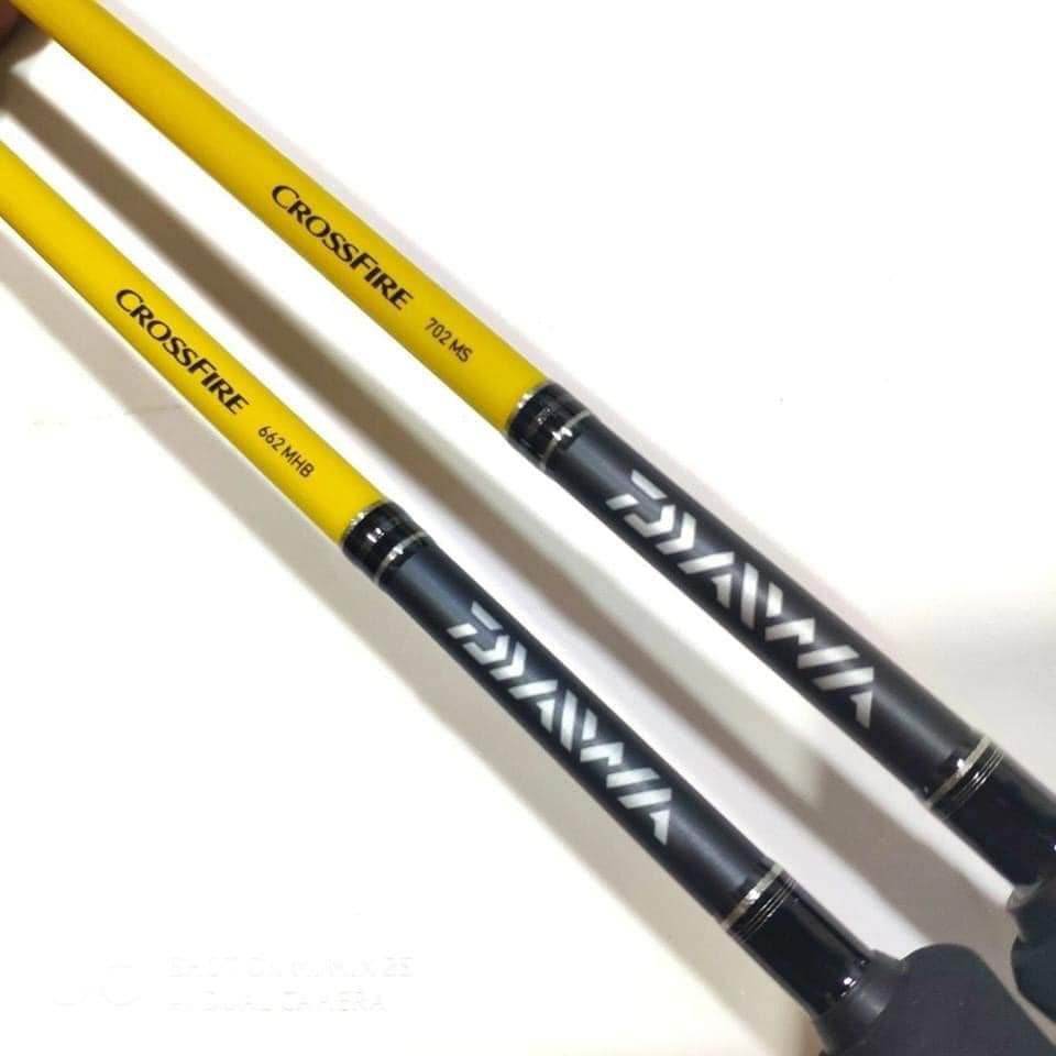 Cần câu LURE DAIWA CROSSFIRE ( y hình )  (cam kết bảo hành đổi trả trong 2 tuần đầu)