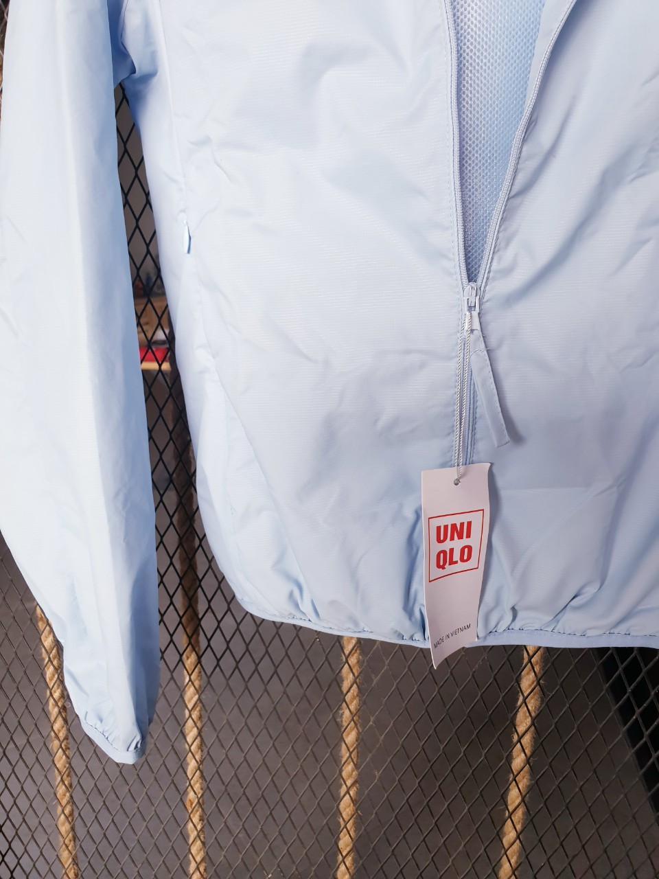 Áo Khoác Gió Uniqlo Màu Xanh
