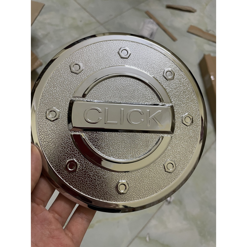 Ốp nắp bình xăng mạ crom xe Hyundai Getz 2007-2012 mẫu mới