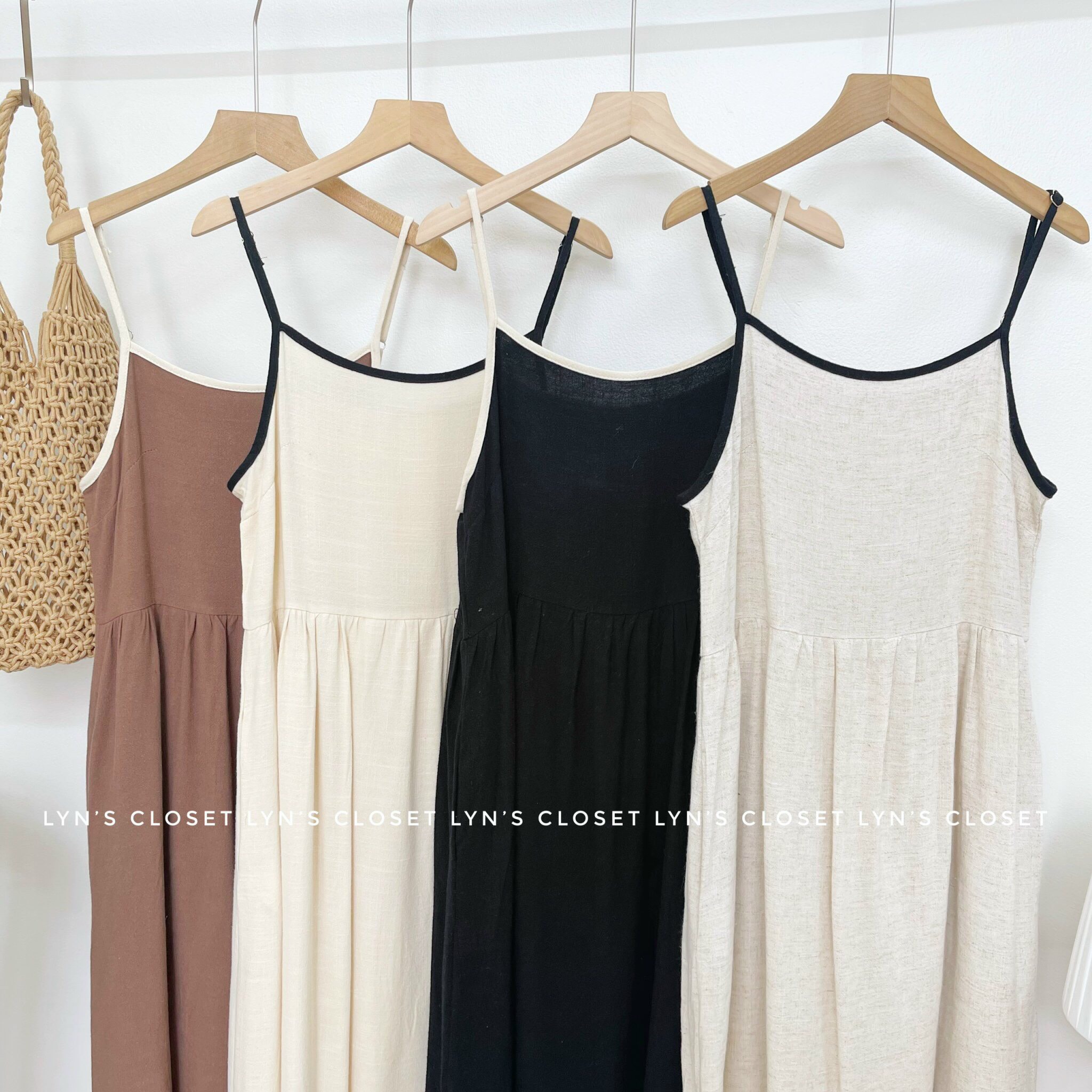 Đầm hai dây phối viền freesize - Lyn's Closet