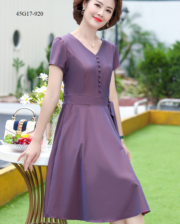 ĐẦM XÒE CỔ TIM THẮT EO TRUNG NIÊN
