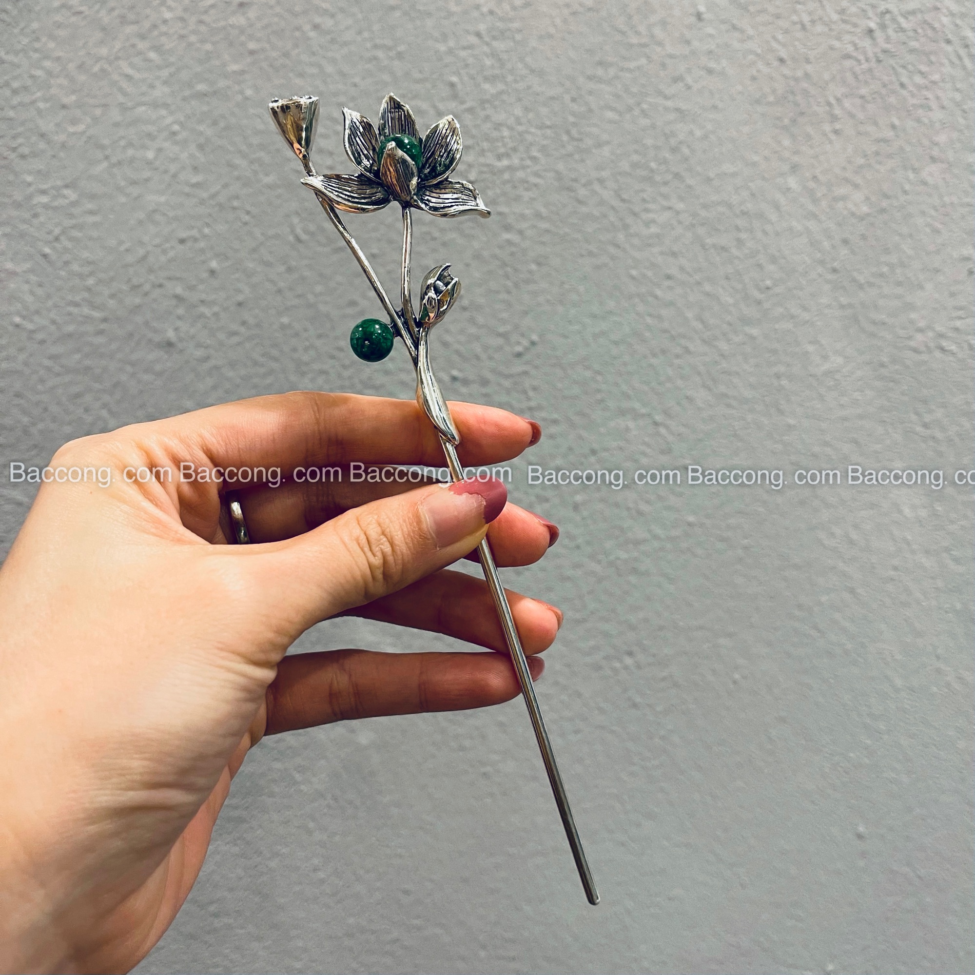 Trâm sen gắn ngọc
