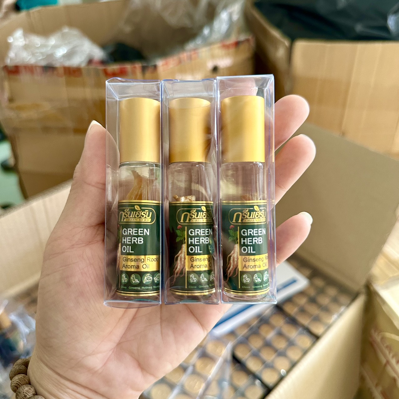 Dầu sâm thảo dược thái lan