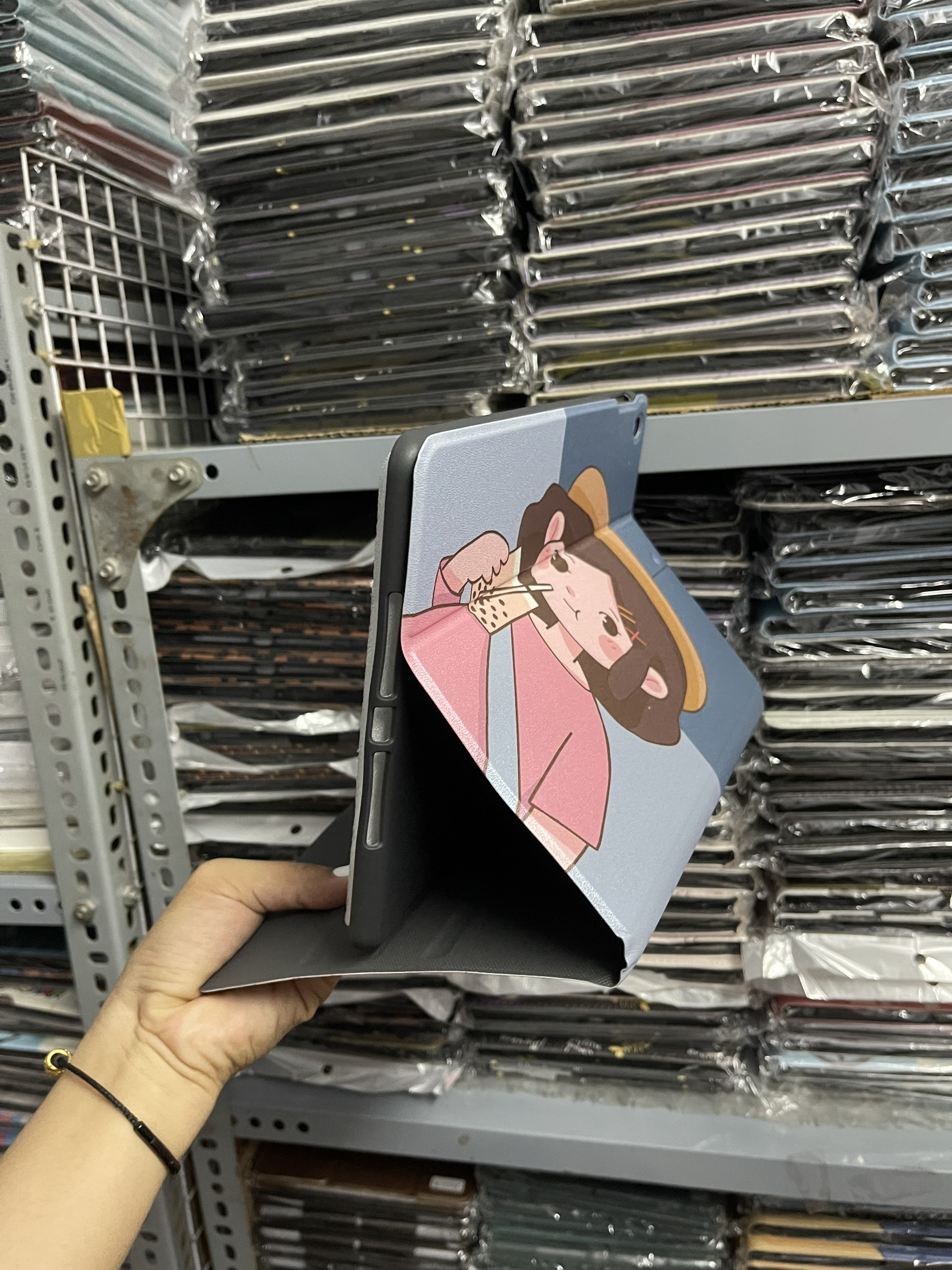 Bao da ipad 2017/2018/gen 5/6/air 1/2 hoạt hình