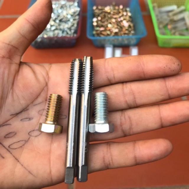 Ốc Dàn Để Chân 9Ly Số Lượng  20 Ốc 9Ly