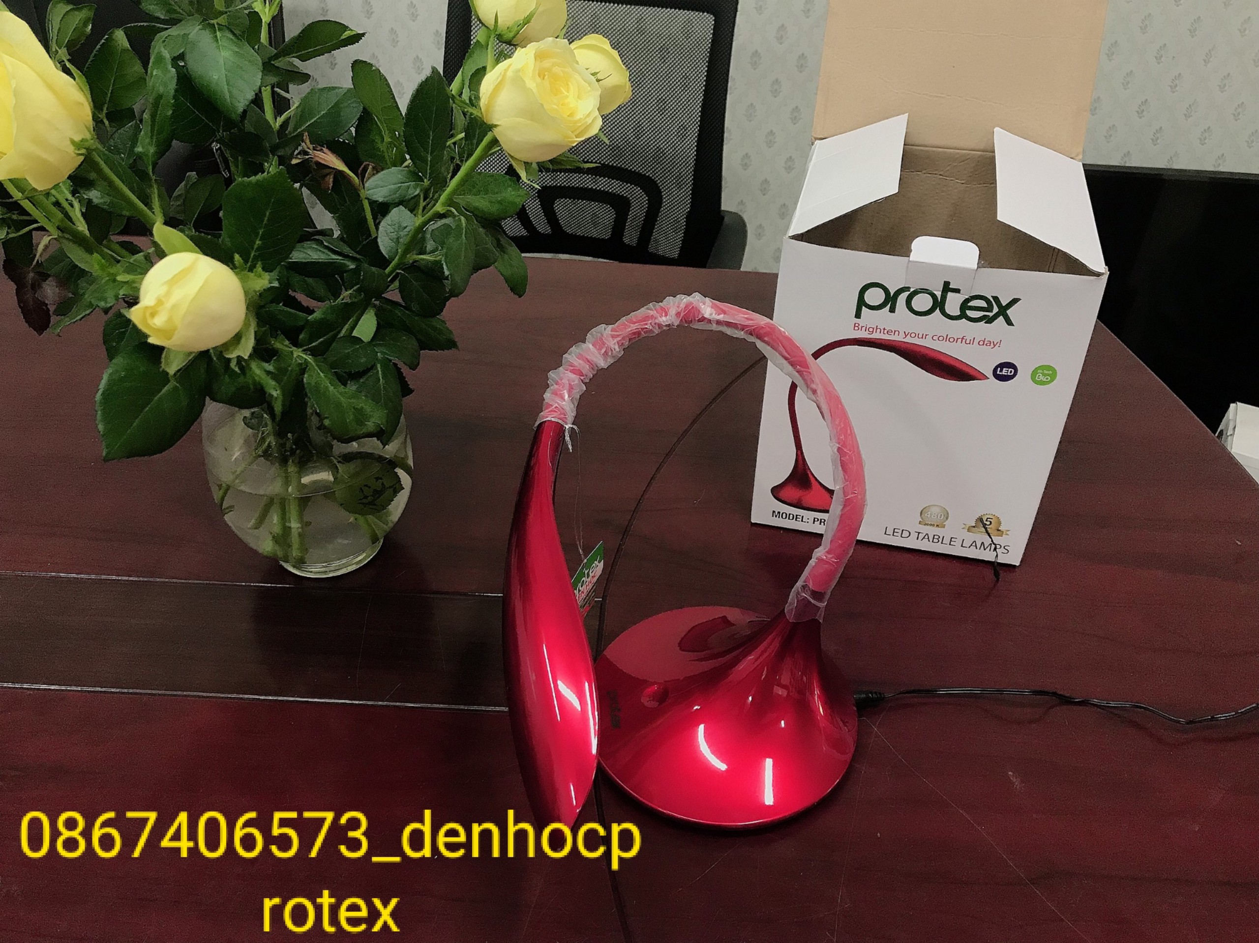 Đèn Học Chống Cận Thị Protex Model Pr005 Màu Đỏ