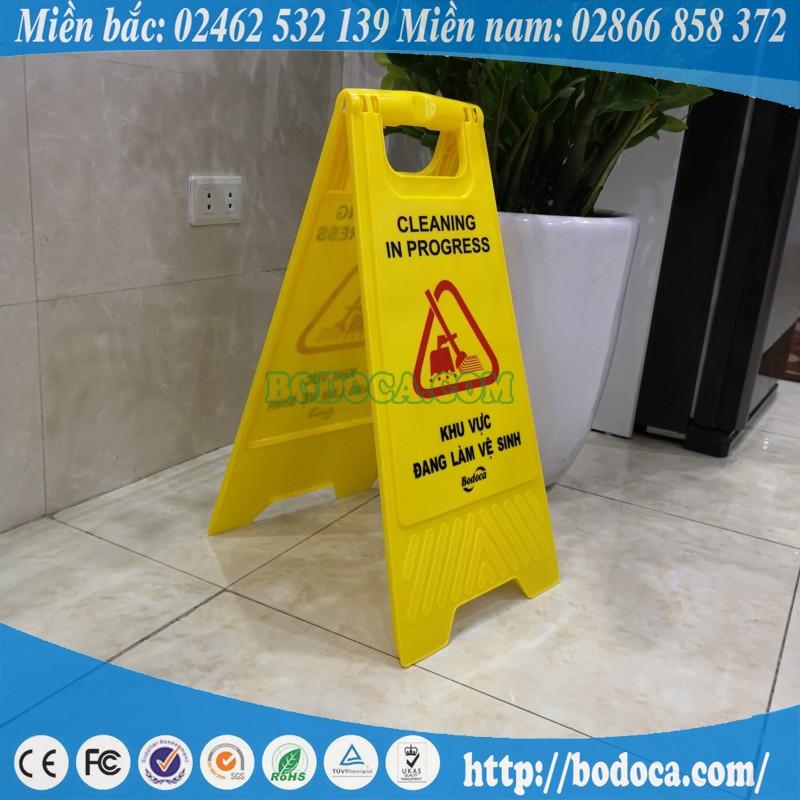 [HCM]Biển cảnh báo đang làm vệ sinh Bodoca