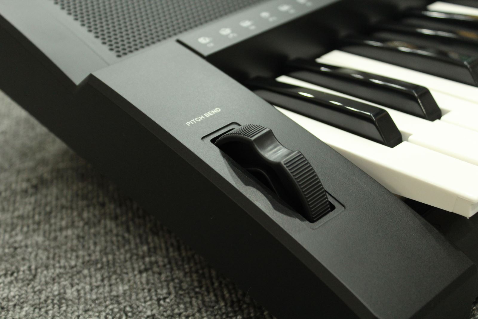 Đàn Organ Kurtzman KZM K200