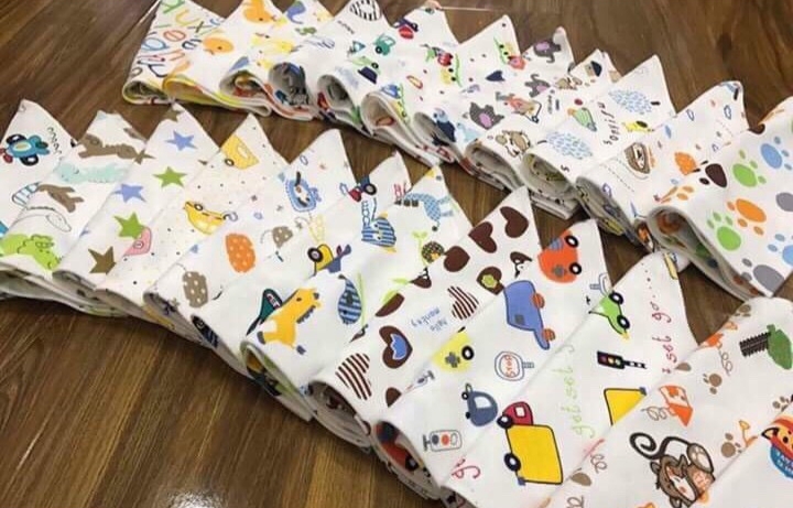 Sét 10 khăn yếm cotton cho bé