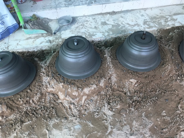 khuôn chậu 30cm lọt lòng