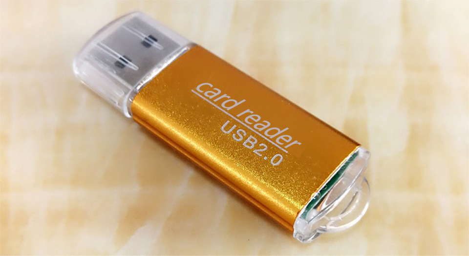 Đầu đọc thẻ nhớ Micro SD 2.0  tiện dụng và đa năng