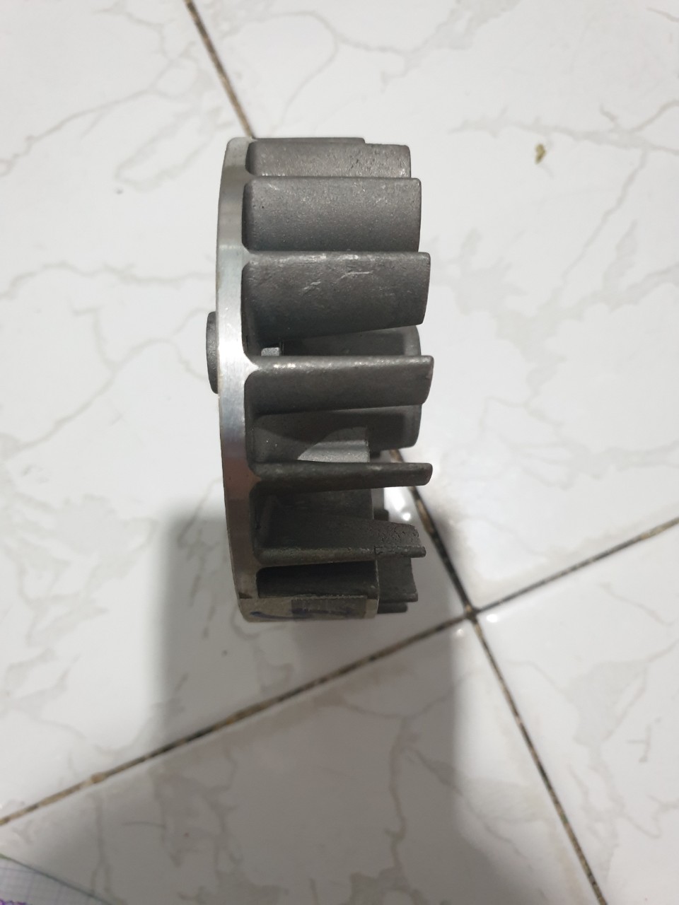 [HCM]Mâm lửa (vô lăng) máy cắt cỏ 2 thì