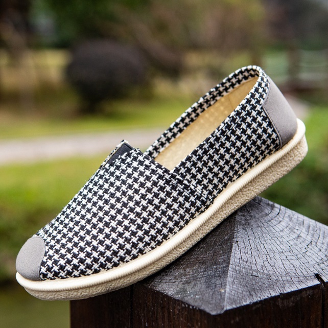 Giày Toms hoa văn giày slip on vải giày lười nữ S079 Cỏ Boutique siêu nhẹ đàn hồi tốt đi học đi làm đi chơi