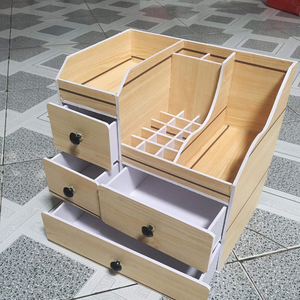 kệ mỹ phẩm mini