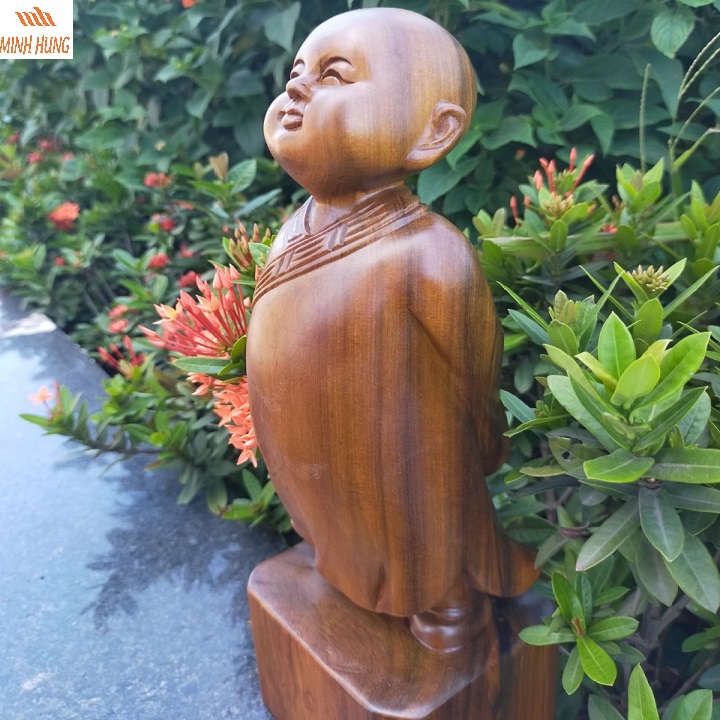 Tượng gỗ vạn sự tùy duyên gỗ bách xanh Cao 28