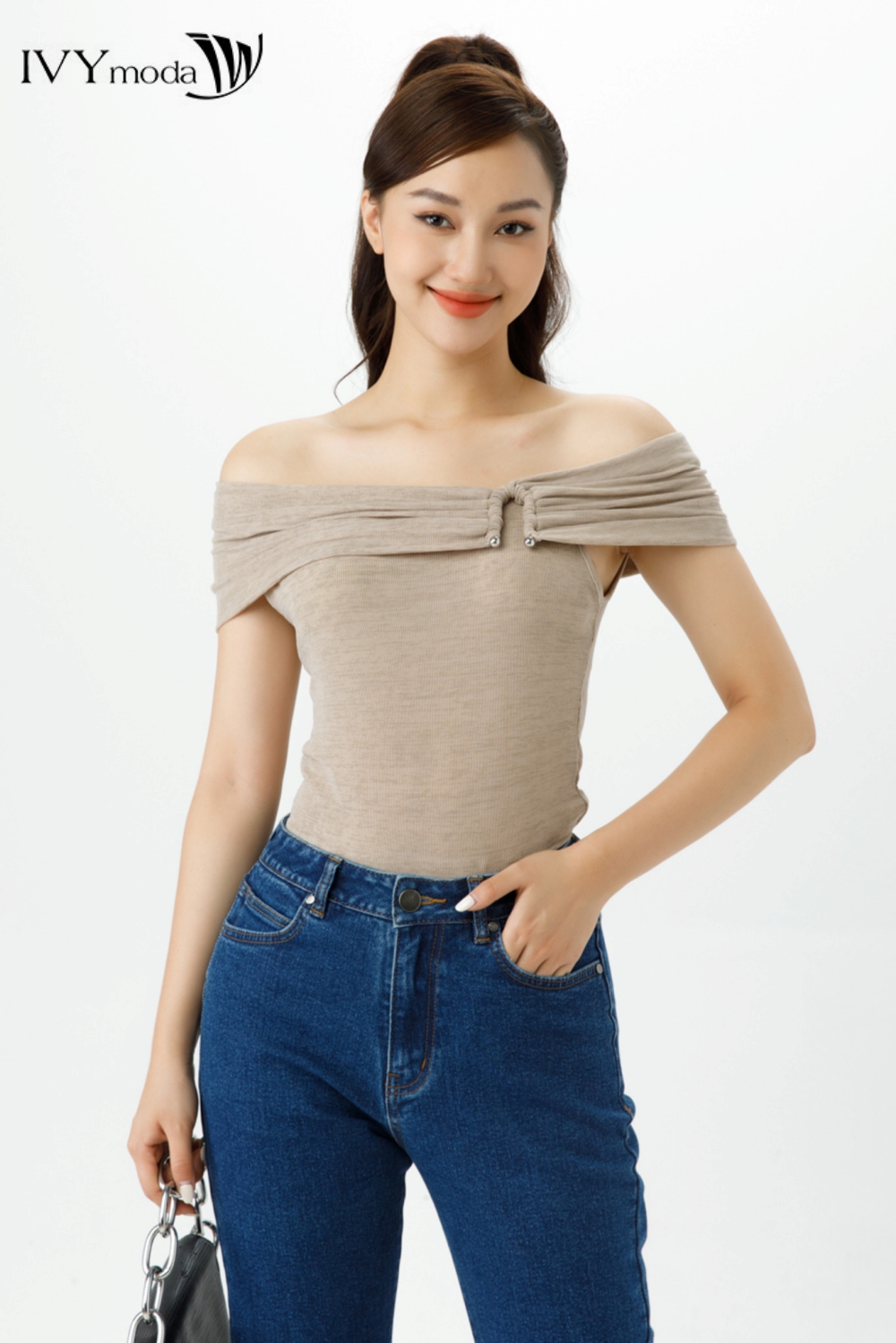 Áo thun trễ vai dáng ôm IVY moda MS 57B9277