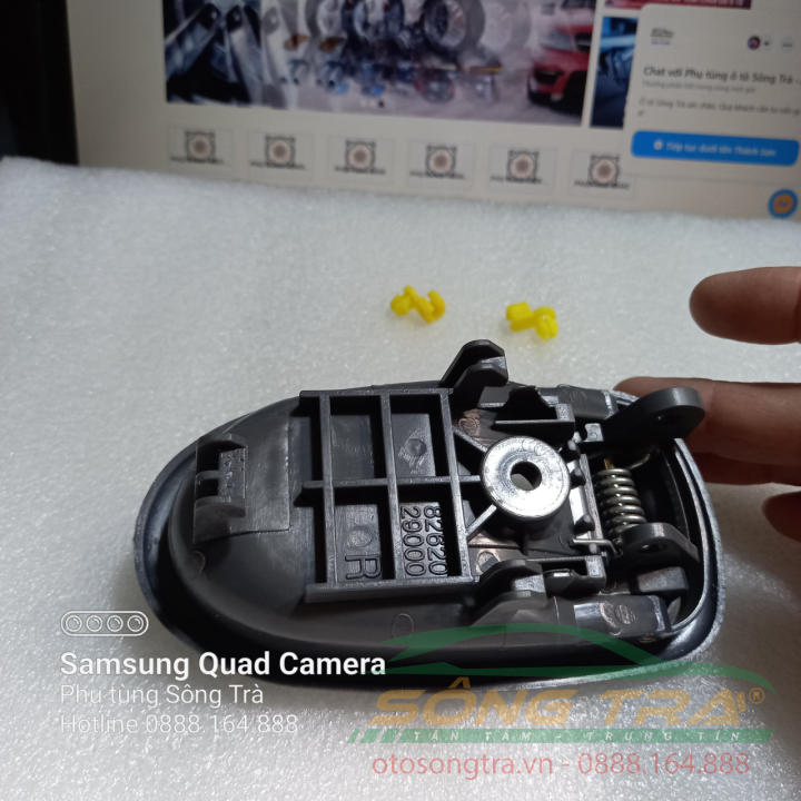 TAY MỞ CỬA TRONG KIA SPECTRA