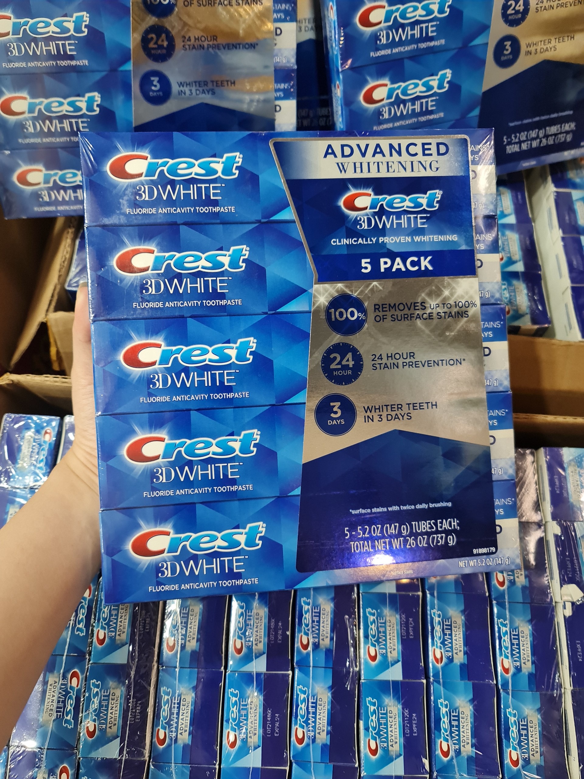Kem Đánh Răng Crest 3D White Advanced Triple Whitening 147Gr