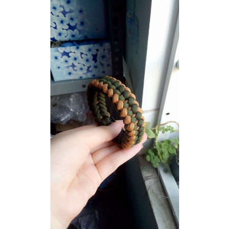 Vòng tay sinh tồn Paracord dây bện tiện dụng cho cắm trại ngoài trời