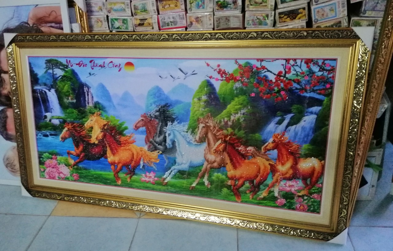 Tranh đính đá 9 con ngựa LV571