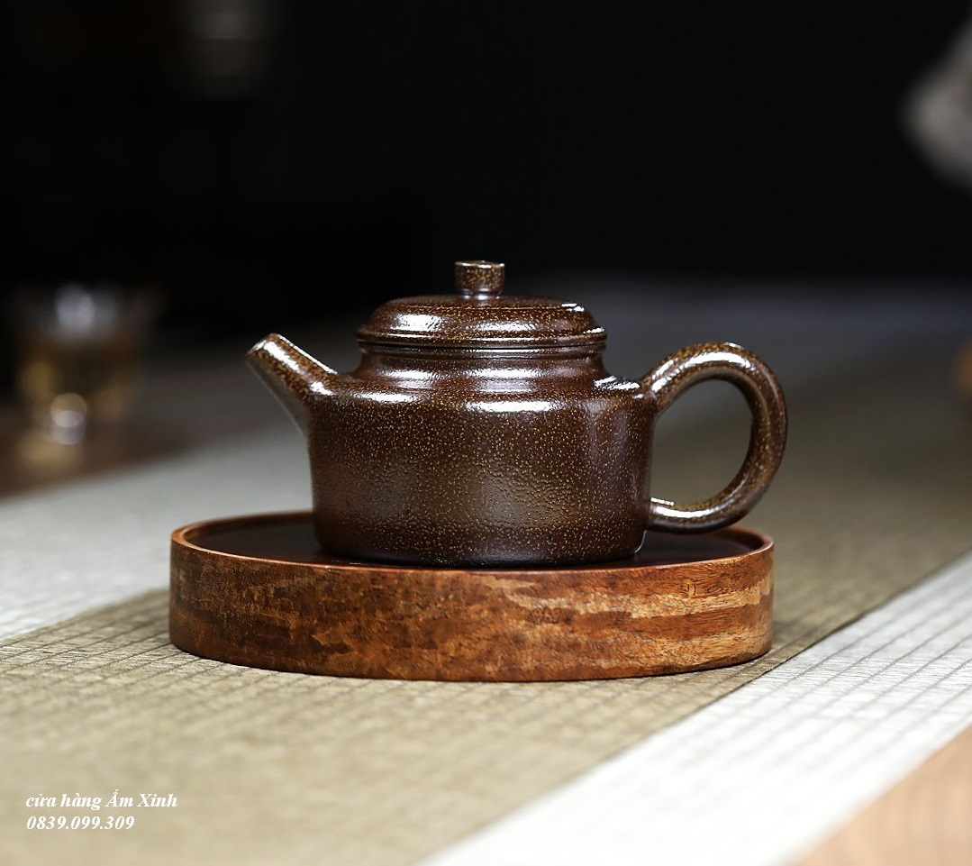 Ấm Tử Sa Nghi Hưng Đức Chung Hỏa Biến 200 ml