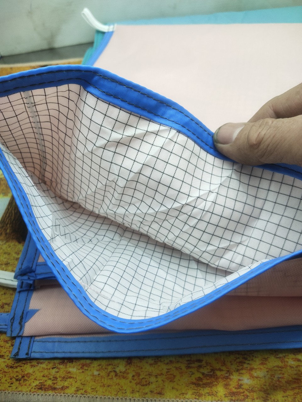 bao đập đá 2 lớp