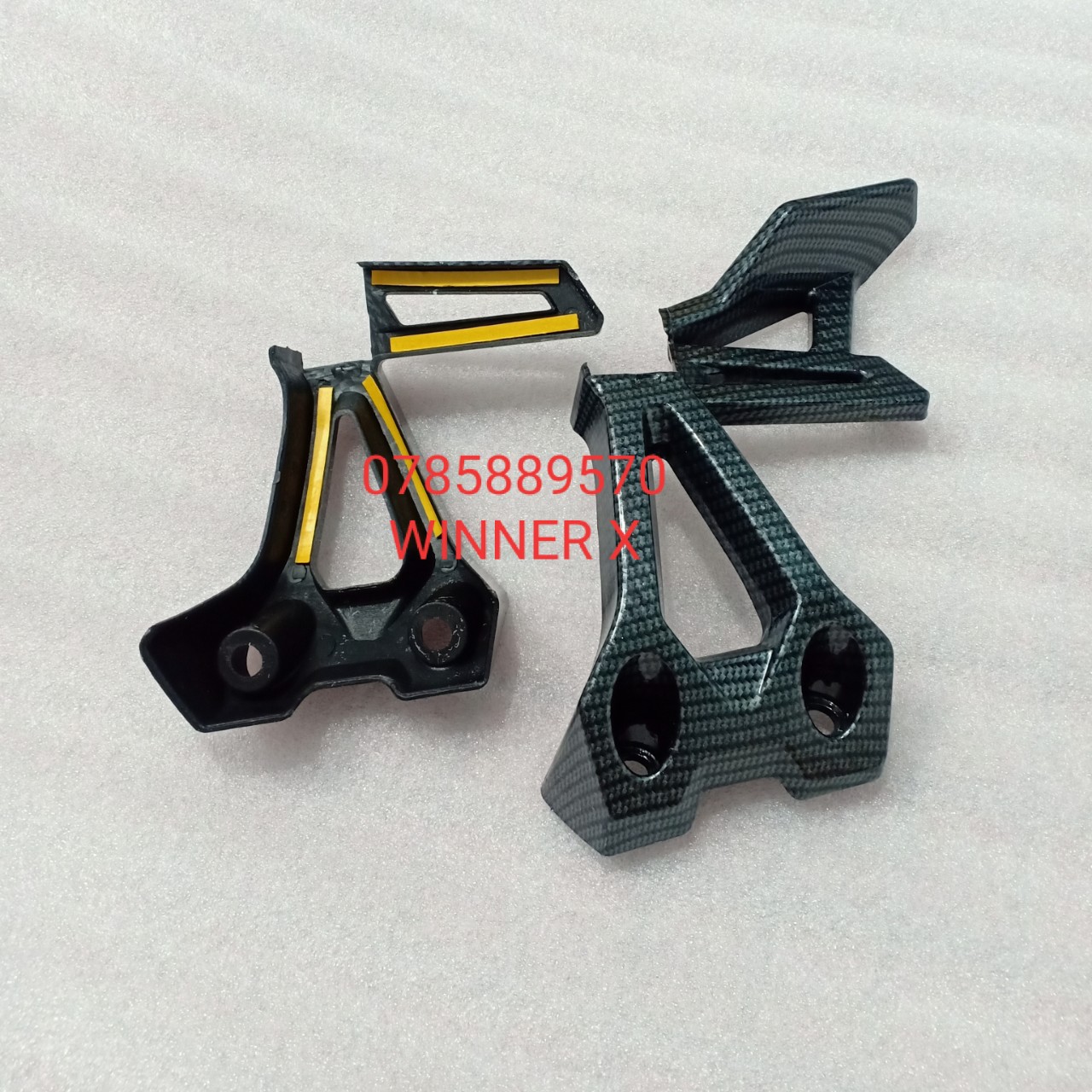 Ốp bảo vệ carbon xe winner x