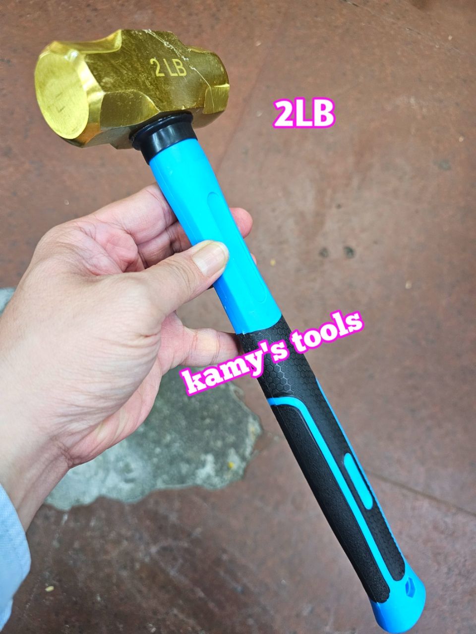 Búa đồng thau đầu vuông cán gỗ 1kg kamytools