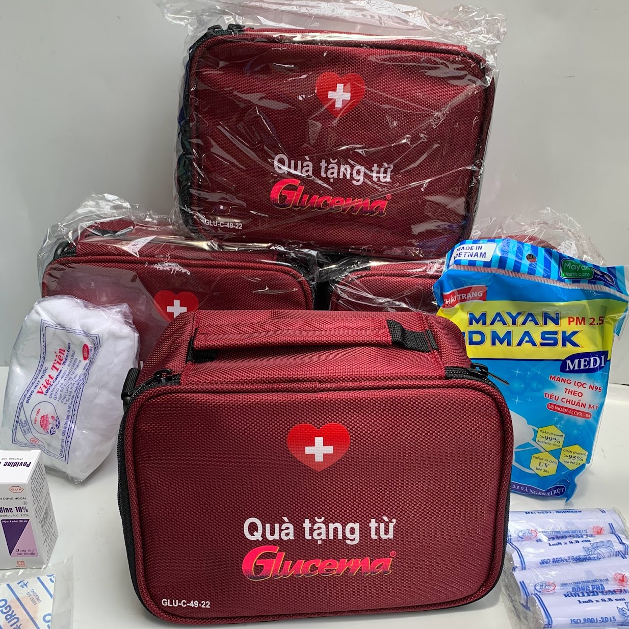 Bộ túi dụng cụ Y Tế Glucerna có dây đeo