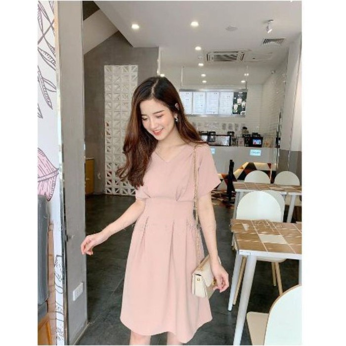 Đầm xếp li eo tay ngắn phom dáng chuẩn đẹp