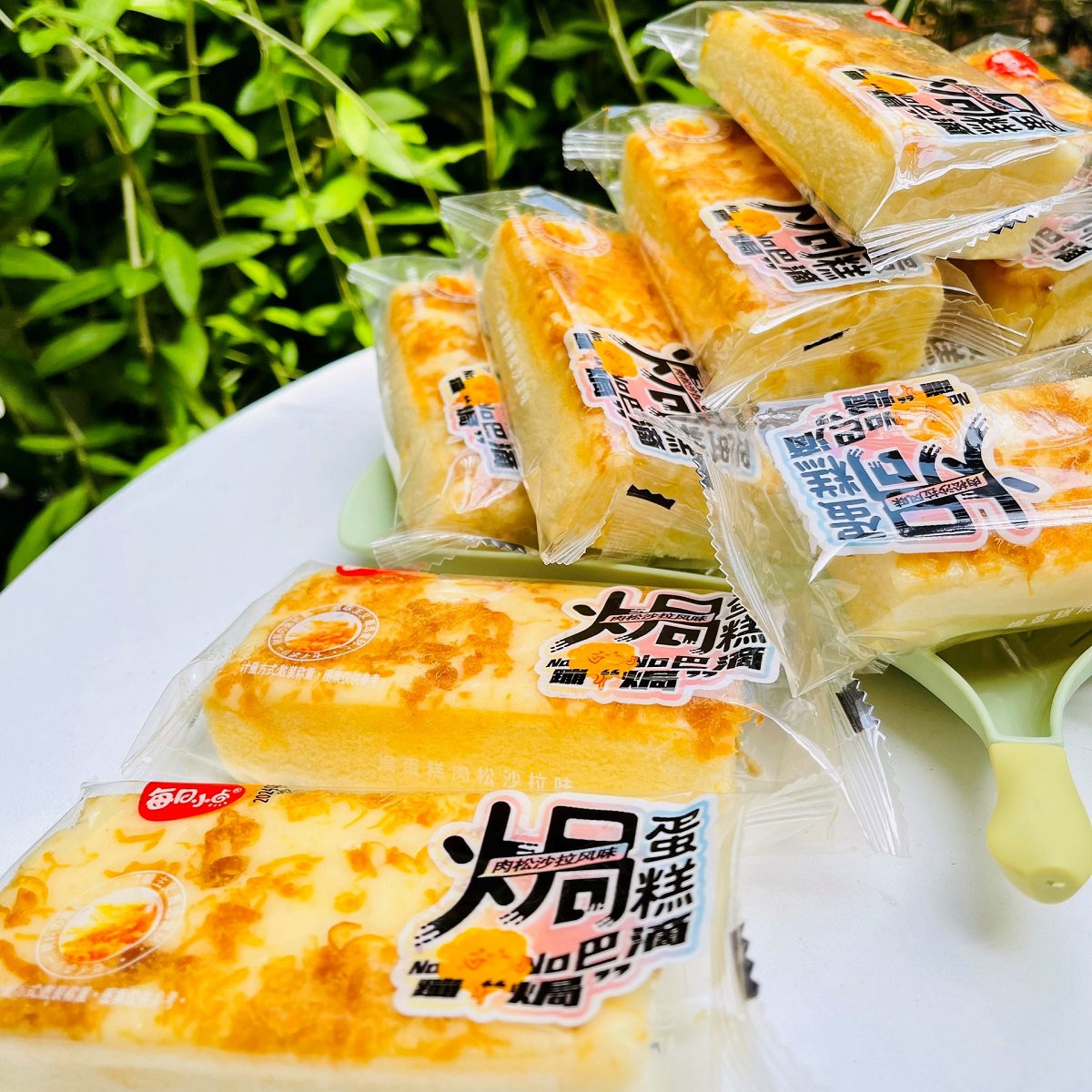 [THÙNG 1KG] BÁNH BÔNG LAN HẤP PHÔ MAI CHÀ BÔNG