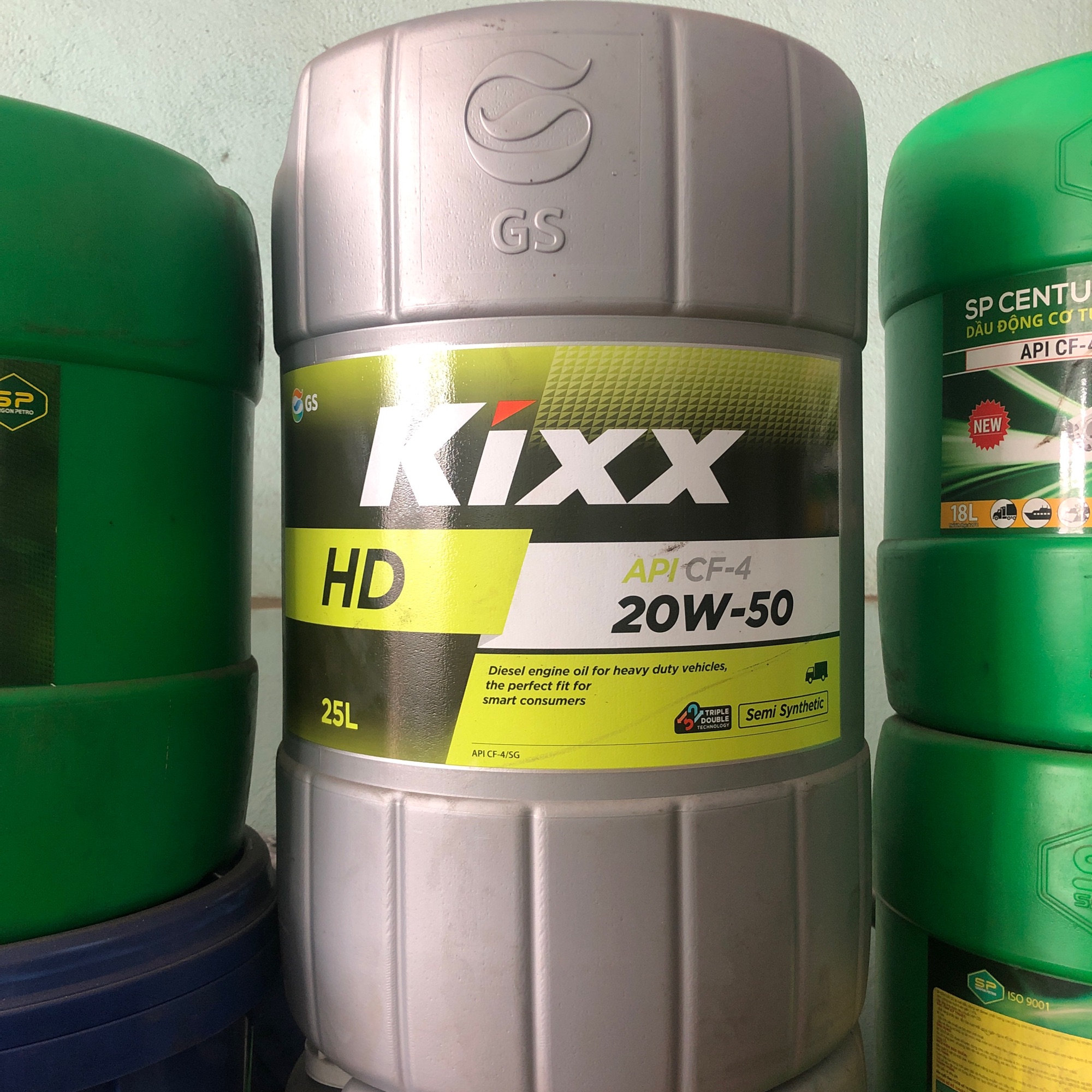 Nhớt Kixx HD 20W-50 CF4 25L