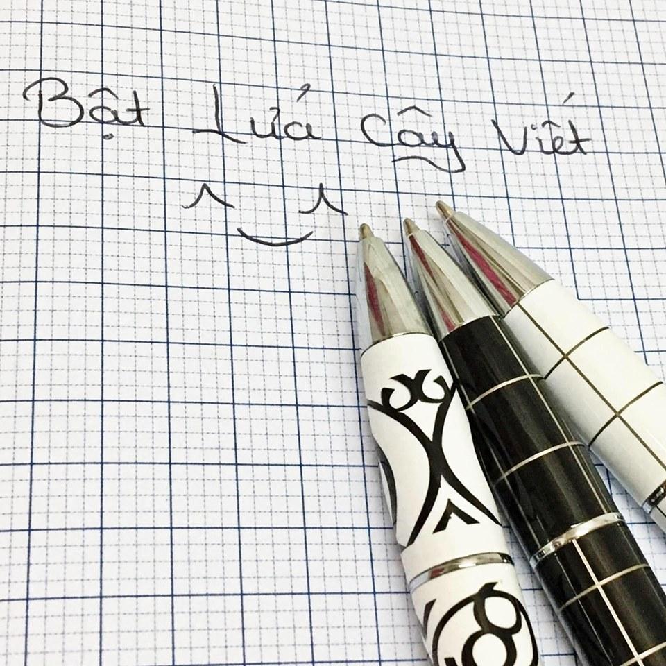 [HCM]BẬT LỬA ĐIỆN - CÂY VIẾT 2IN1 - VIẾT CHỮ ĐƯỢC (KIM LOẠI) - (SẠC ĐIỆN)