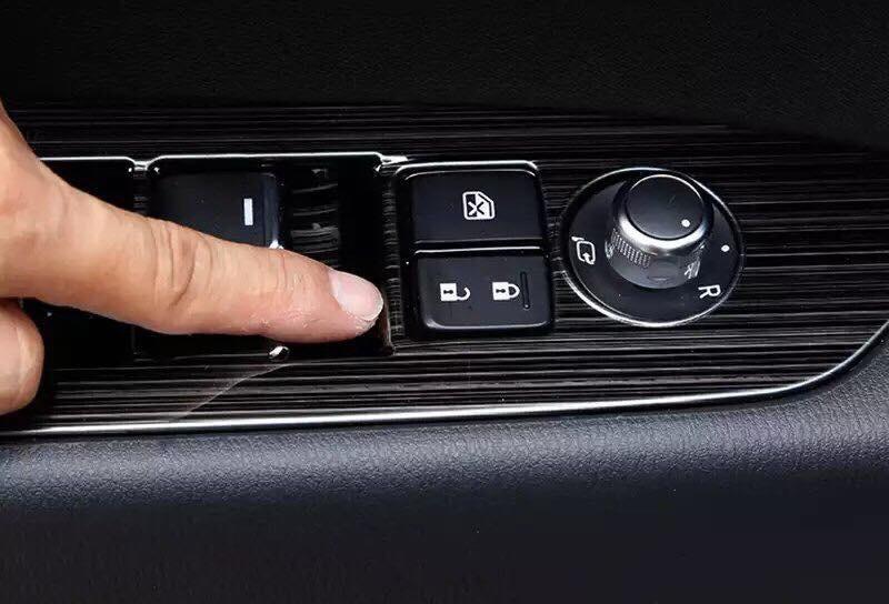 ốp nội thất titan mazda cx5 7 chi tiết