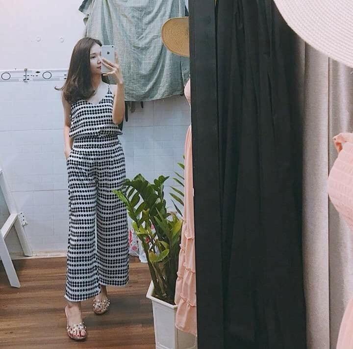 Set áo 2 dây và quần ống rộng