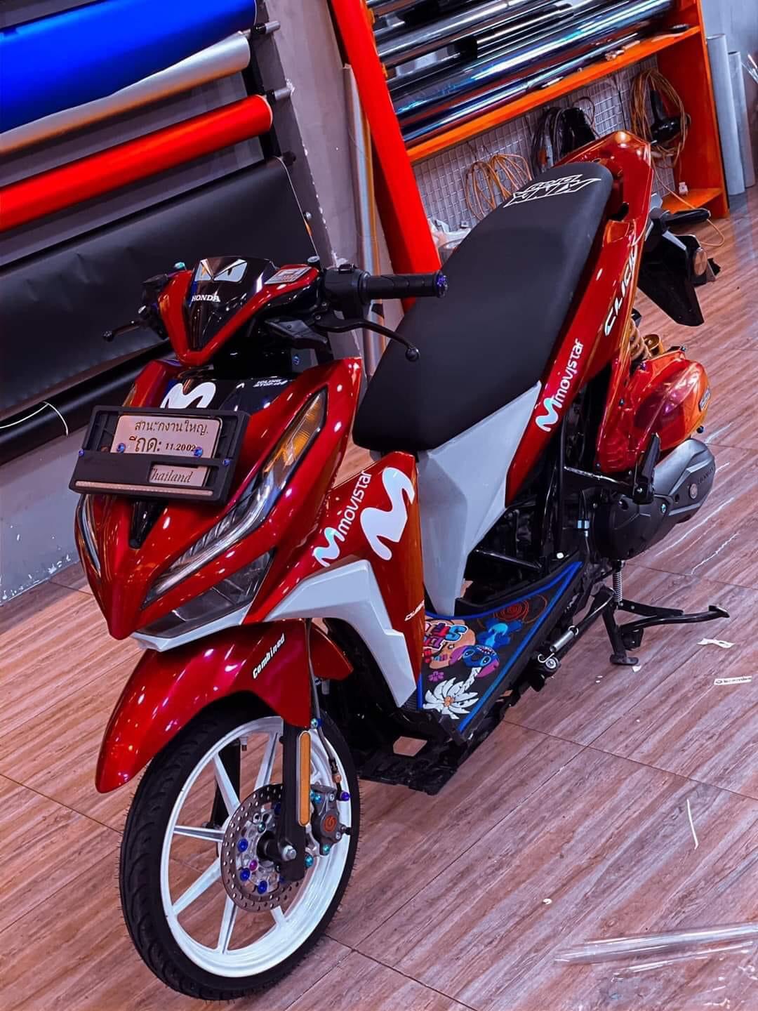 Giá Xe Vario 150 2021 Mới Nhất  Vario 150 Trắng Đỏ Honda Vario 2021 Price  White Red  Quang Ya  YouTube
