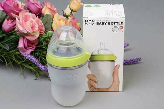 BÌNH SỮA TRẺ EM COMOTOMO 250ml SIÊU MỀM
